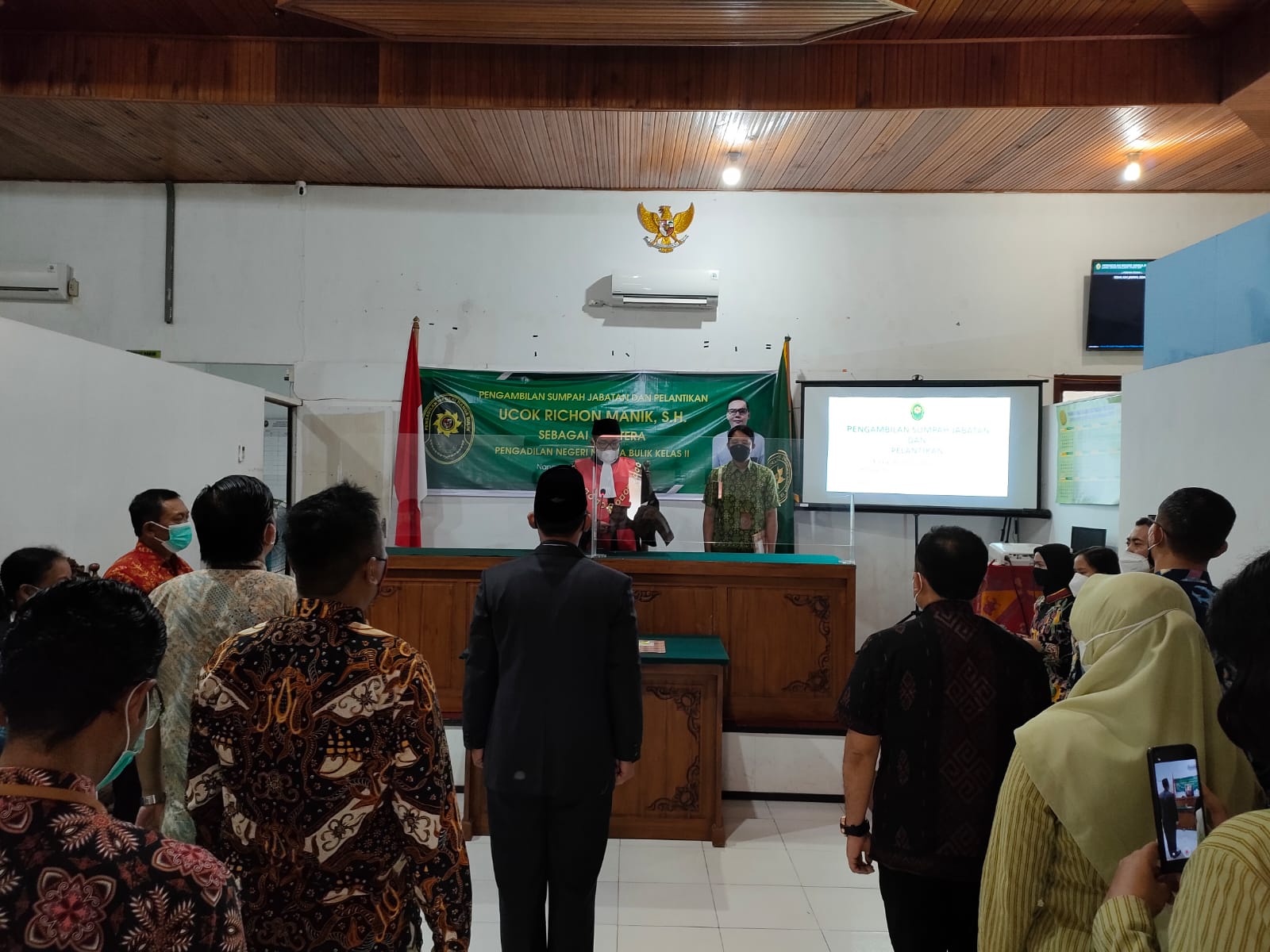 Pengambilan Sumpah Jabatan dan Pelantikan UCOK RICHON MANIK, S.H.