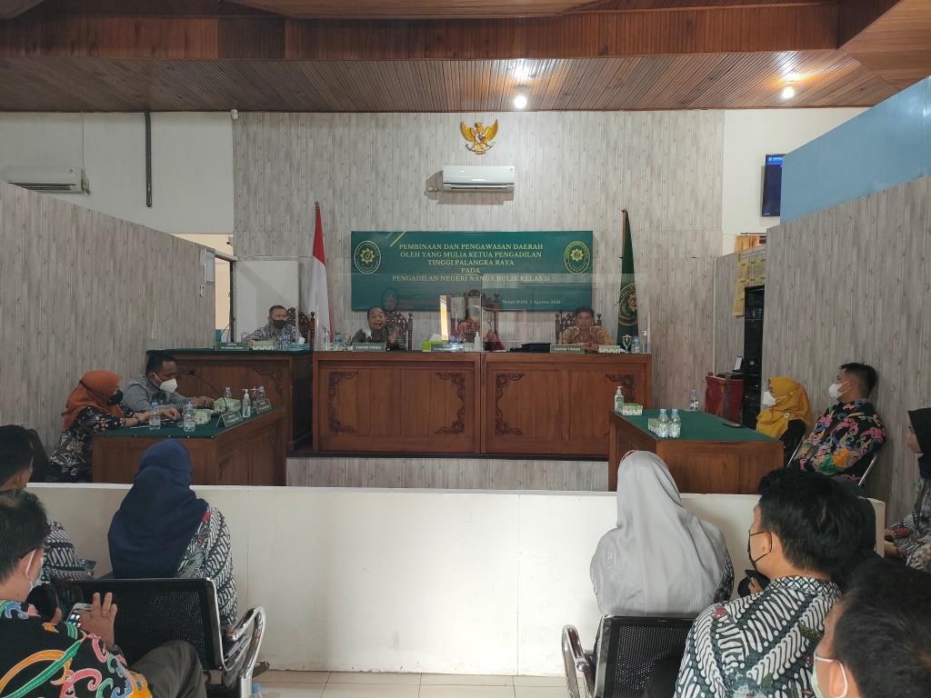 Pembinaan Dan Pengawasan Daerah Oleh Yang Mulia Ketua Pengadilan Tinggi Palangkaraya Pada Pengadilan Negeri Nanga Bulik Kelas II