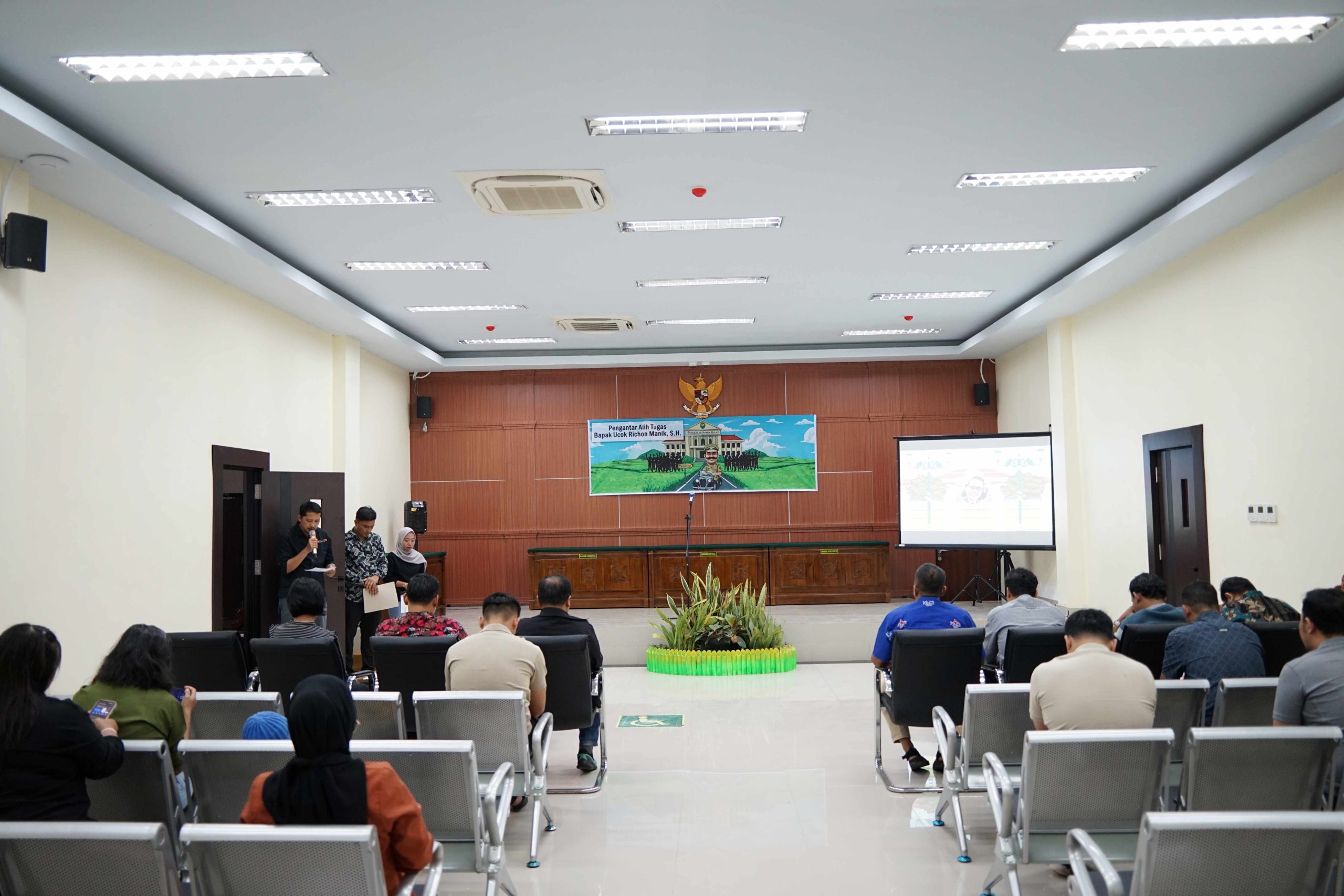 Pengantar Alih Tugas Bapak Ucok Richon Manik, S.H.