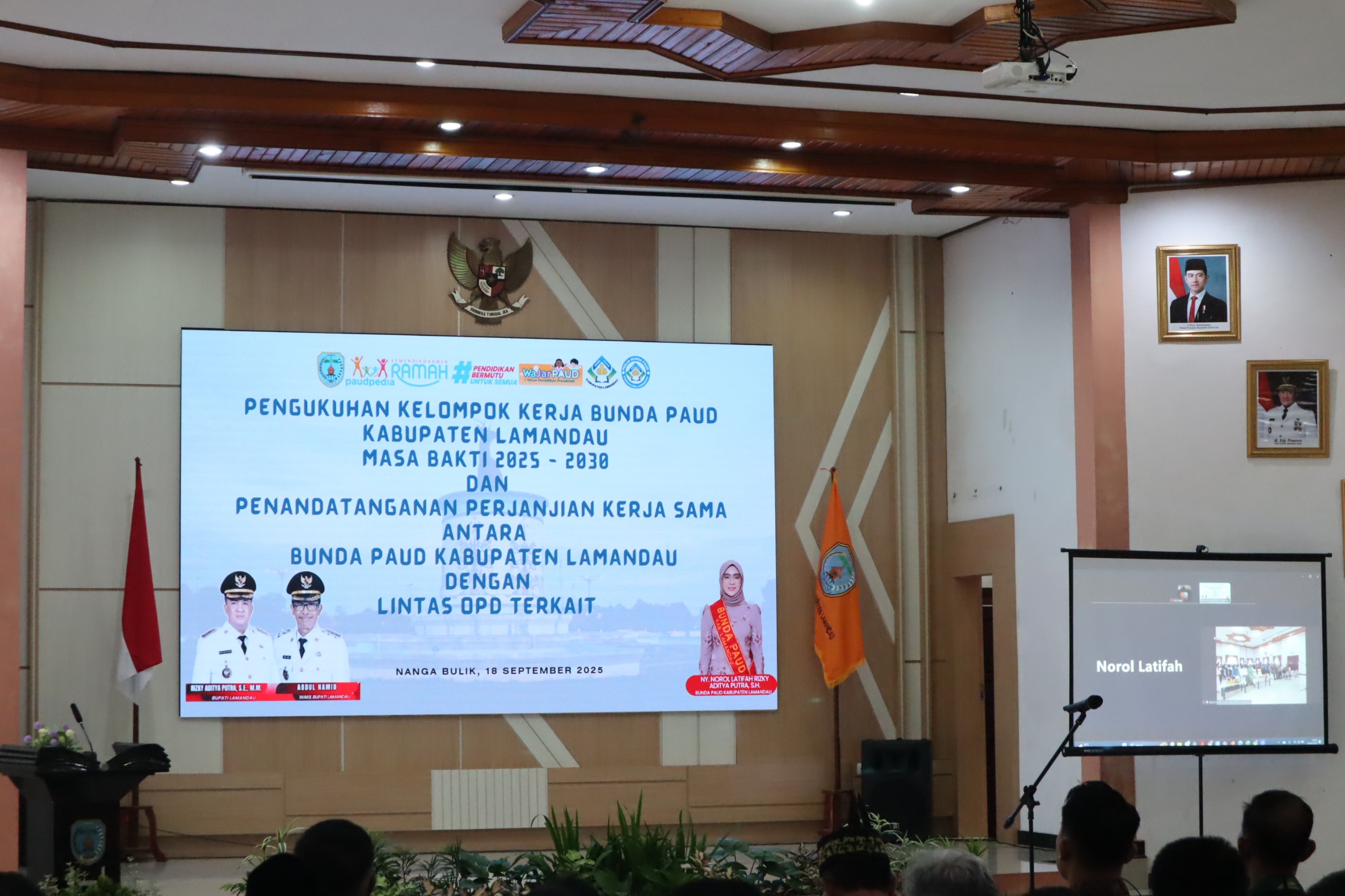 Menghadiri Acara Pengukuhan Pokja Bunda PAUD dan Penandatanganan Kontrak Kerja Sama dan Lomba Apresiasi Bunda Paud Tingkat Kabupaten Lamandau Tahun 2025